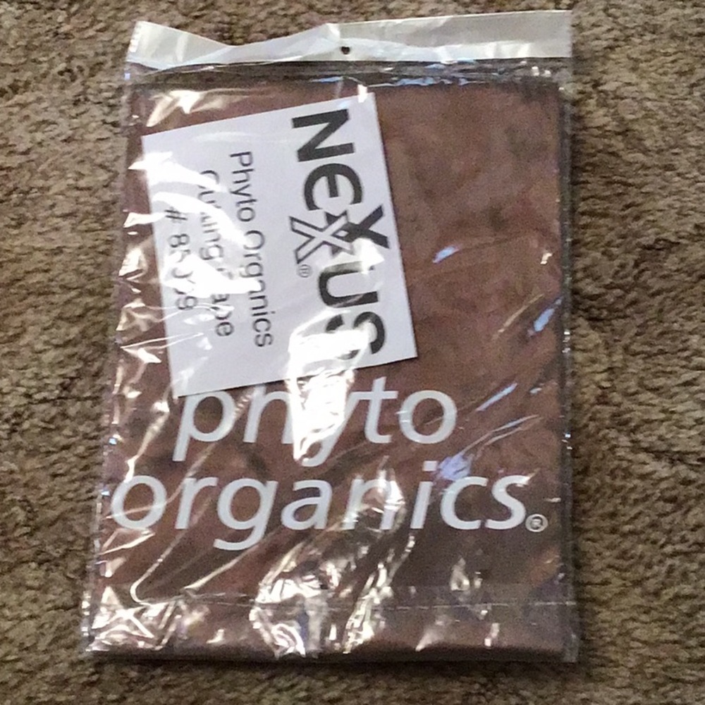 NEXXUS Phyto Organics cutting cape